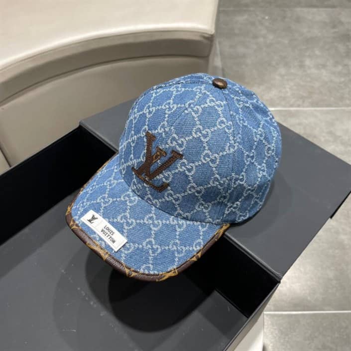 Louis Vuitton Cap - LHC03