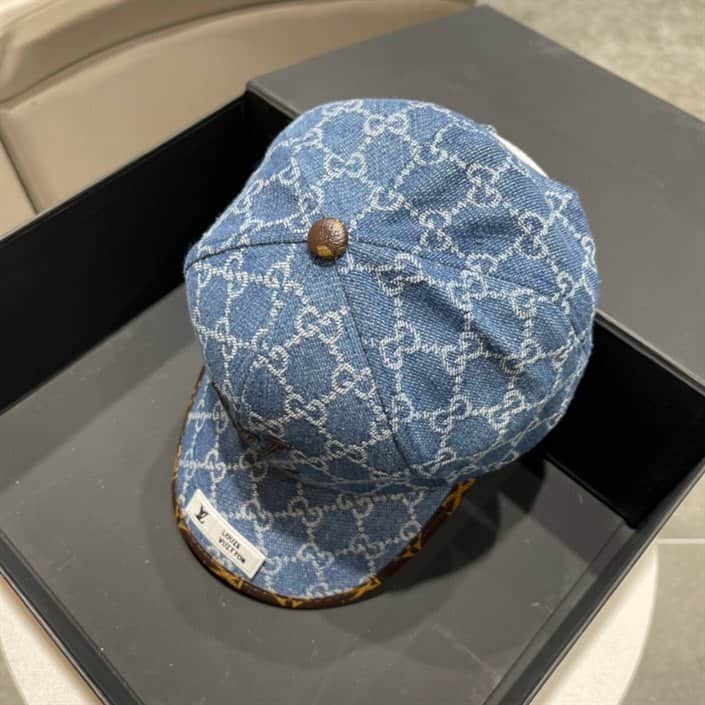 Louis Vuitton Cap - LHC03