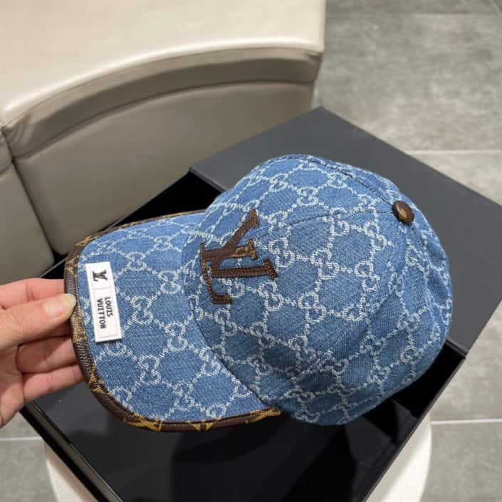 Louis Vuitton Cap - LHC03