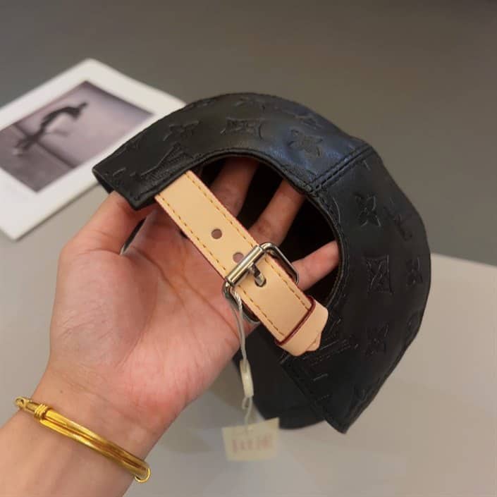 Louis Vuitton Cap - LHC05