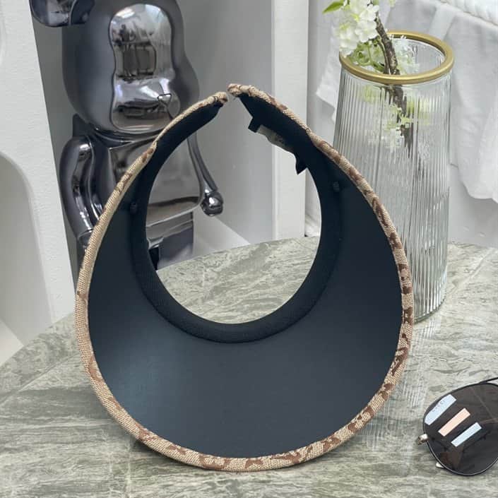 Louis Vuitton Visor - LHC09