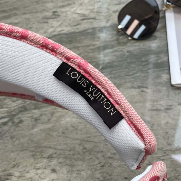 Louis Vuitton Visor - LHC11