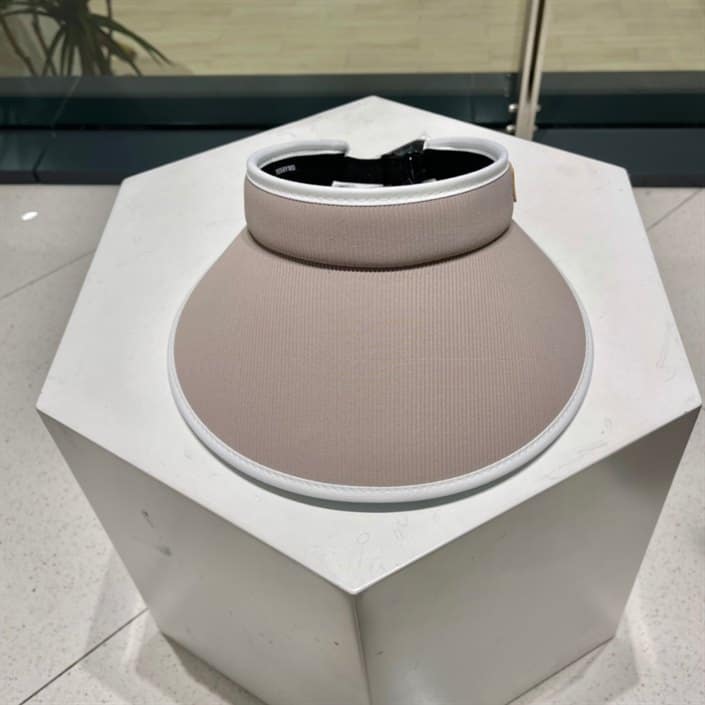 Louis Vuitton Visor - LHC12