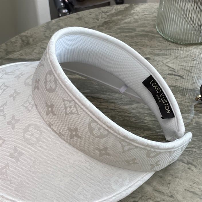 Louis Vuitton Visor - LHC13
