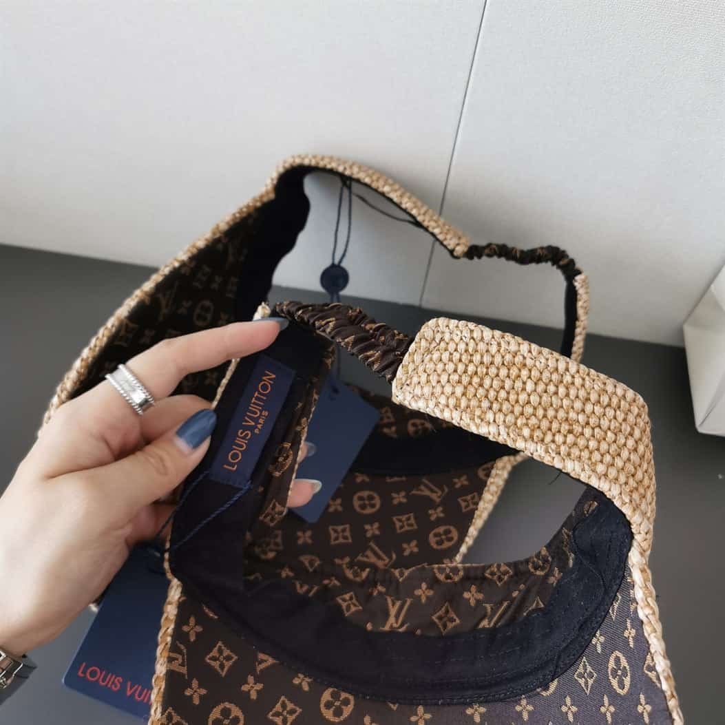 Louis Vuitton Visor - LHC15