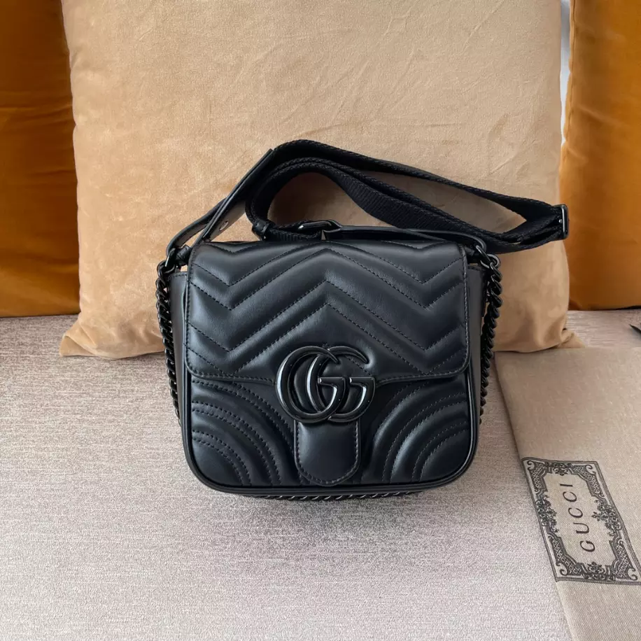 GG MARMONT MATELASSÉ SHOULDER BAG - GBC109