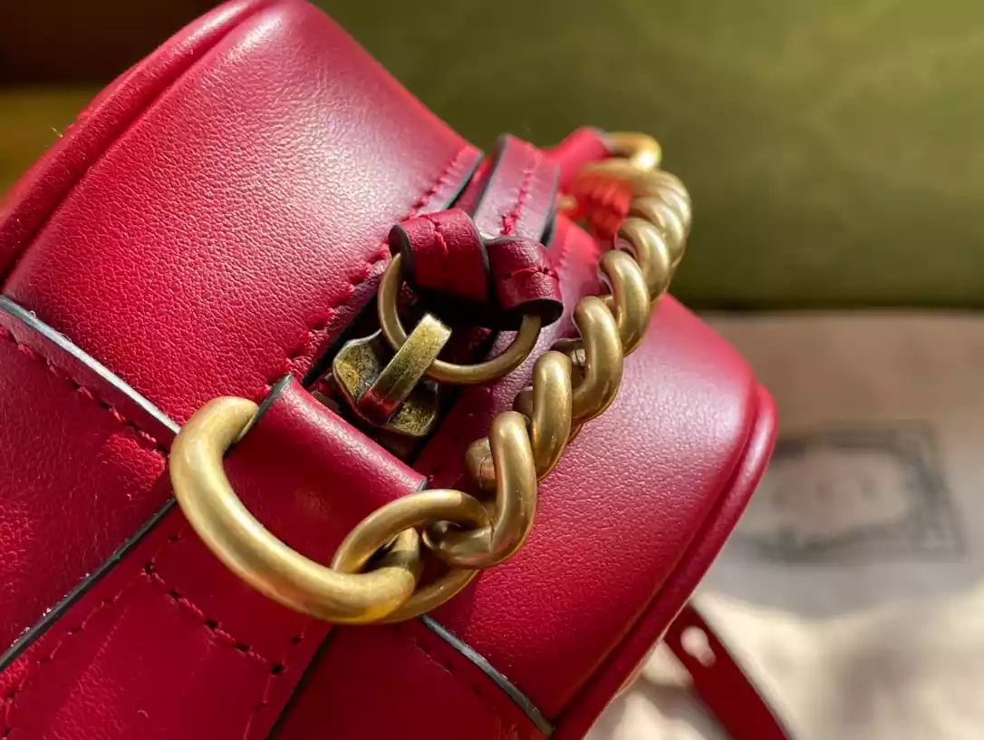 GG MARMONT MATELASSÉ SMALL SHOULDER BAG - GBC091