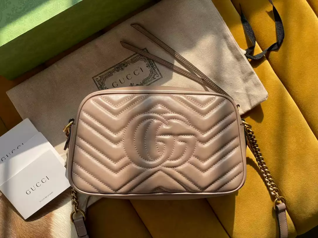 GG MARMONT SMALL SHOULDER BAG - GBC089