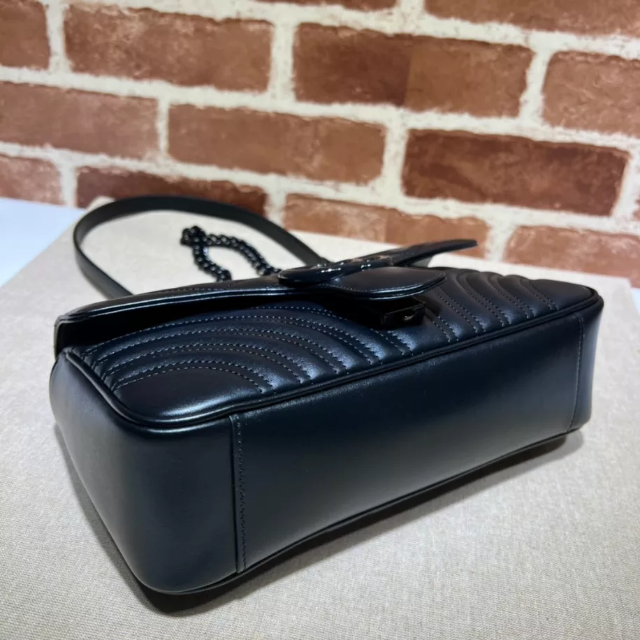 GG MARMONT SMALL SHOULDER BAG - GBC100