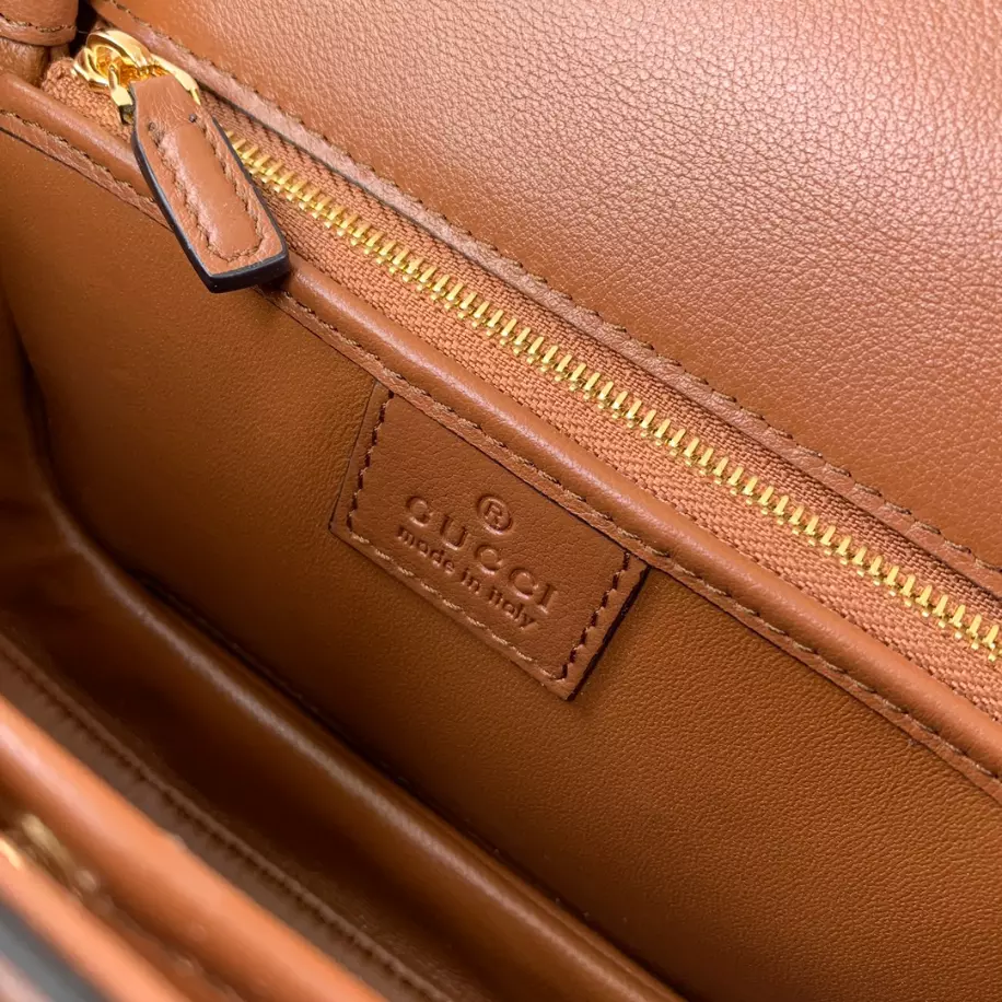 GUCCI BLONDIE SMALL TOP HANDLE BAG - GBC105