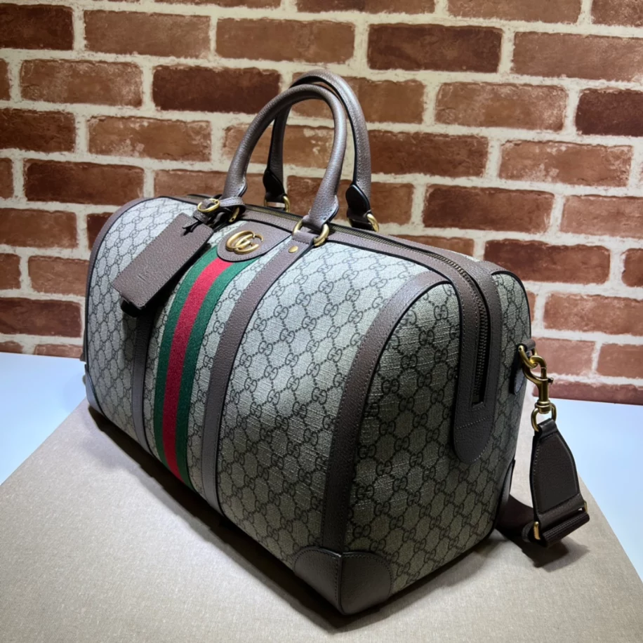 GUCCI SAVOY SMALL DUFFLE BAG - GBC080