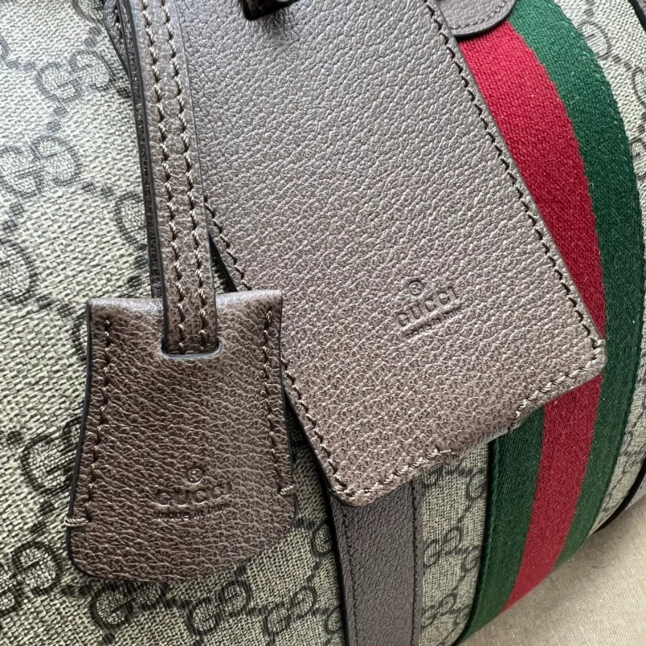 GUCCI SAVOY SMALL DUFFLE BAG - GBC080