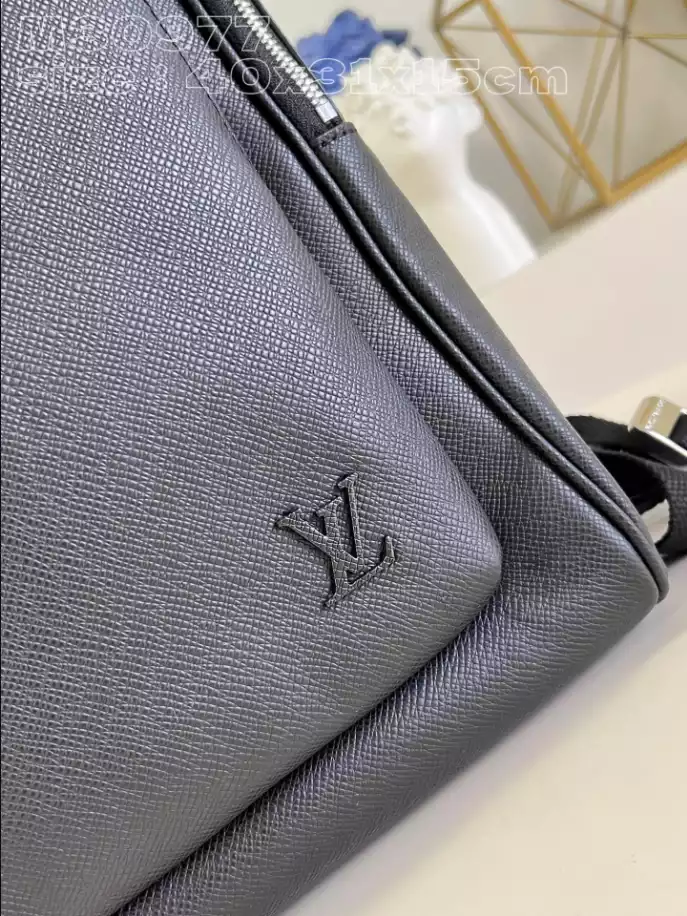 LOUIS VUITTON AVENUE BACKPACK - LBV376