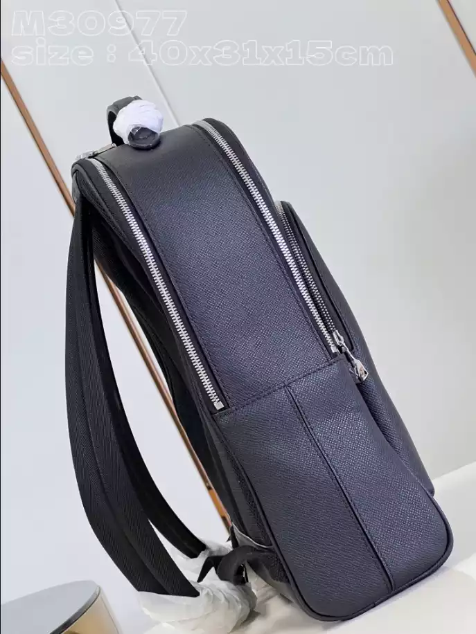 LOUIS VUITTON AVENUE BACKPACK - LBV376