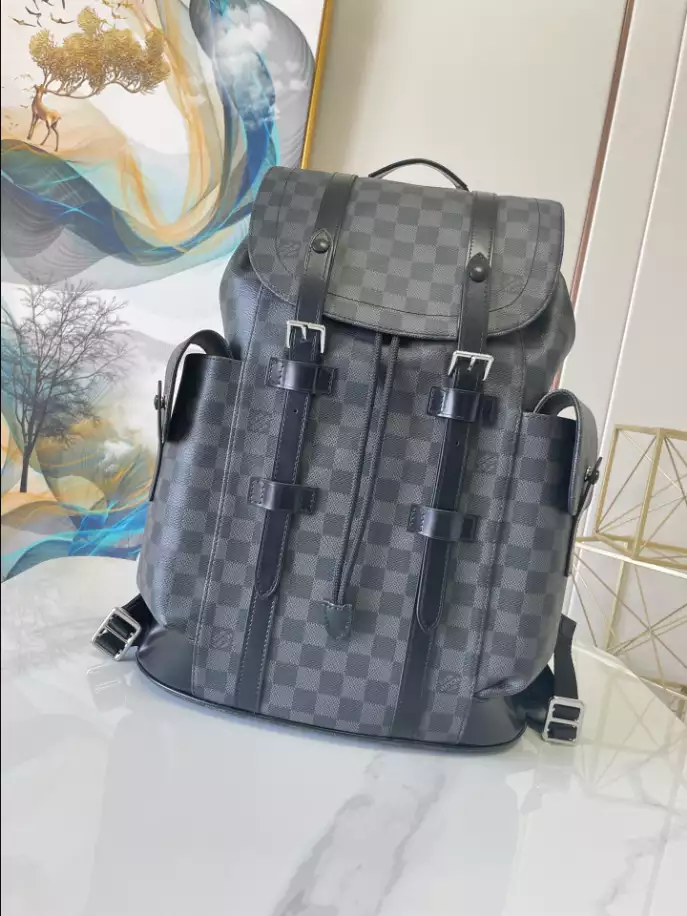 LOUIS VUITTON CHRISTOPHER PM DAMIER GRAPHITE CANVAS - LBV389