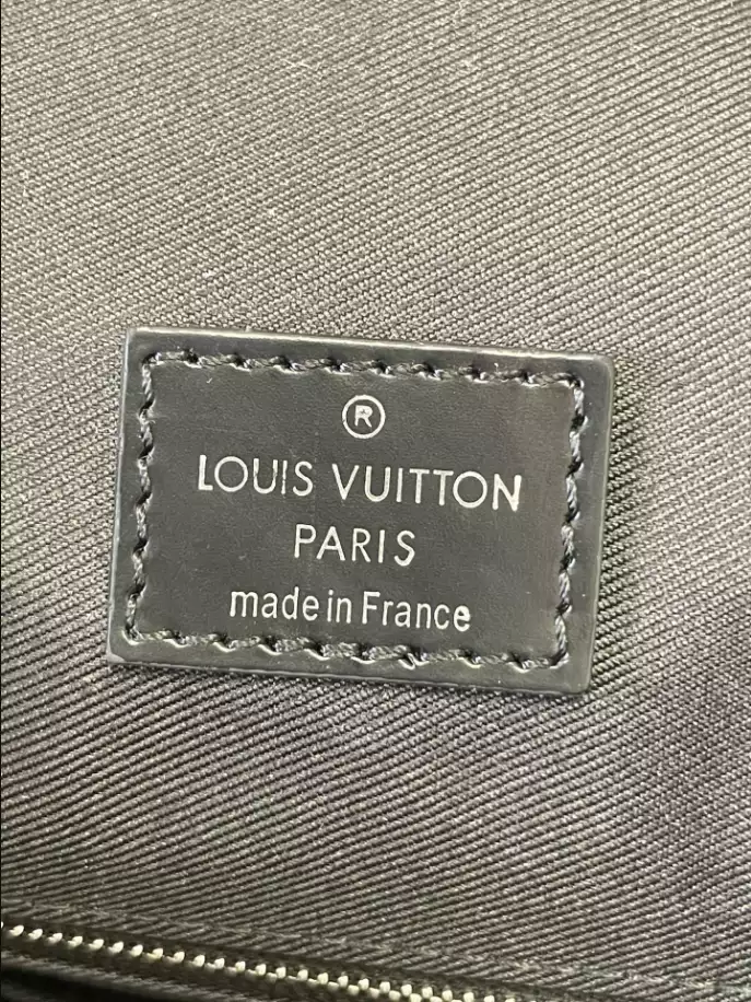 LOUIS VUITTON CHRISTOPHER PM DAMIER GRAPHITE CANVAS - LBV389