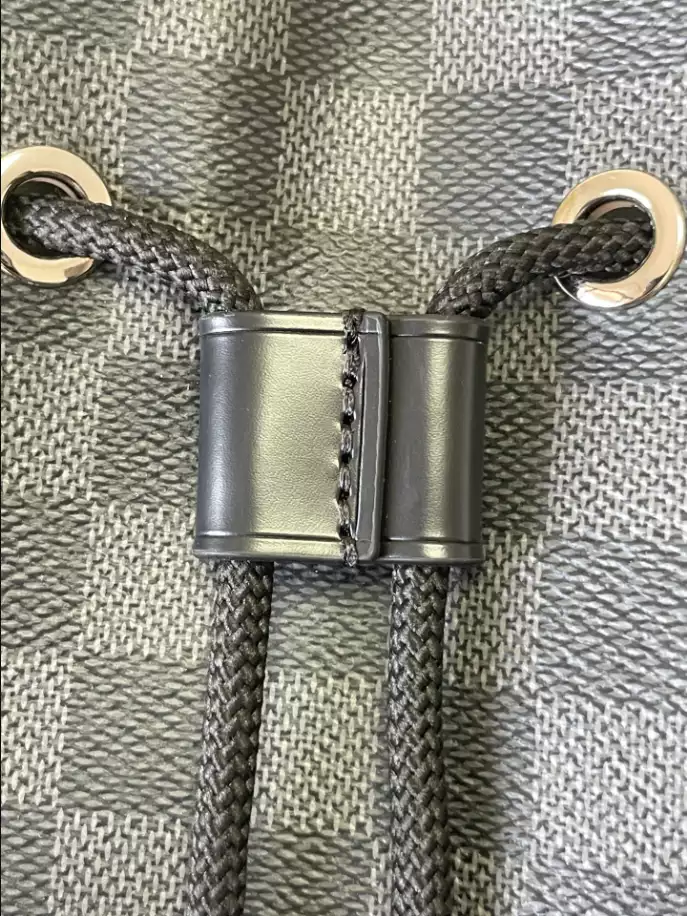 LOUIS VUITTON CHRISTOPHER PM DAMIER GRAPHITE CANVAS - LBV389