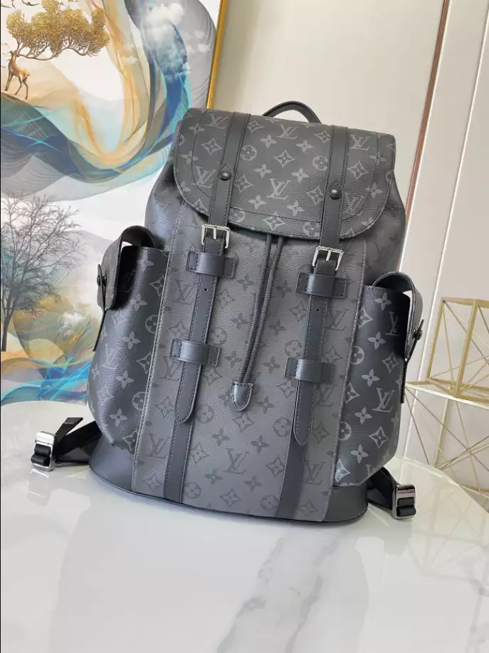 LOUIS VUITTON CHRISTOPHER PM MONOGRAM ECLIPSE - LBV391
