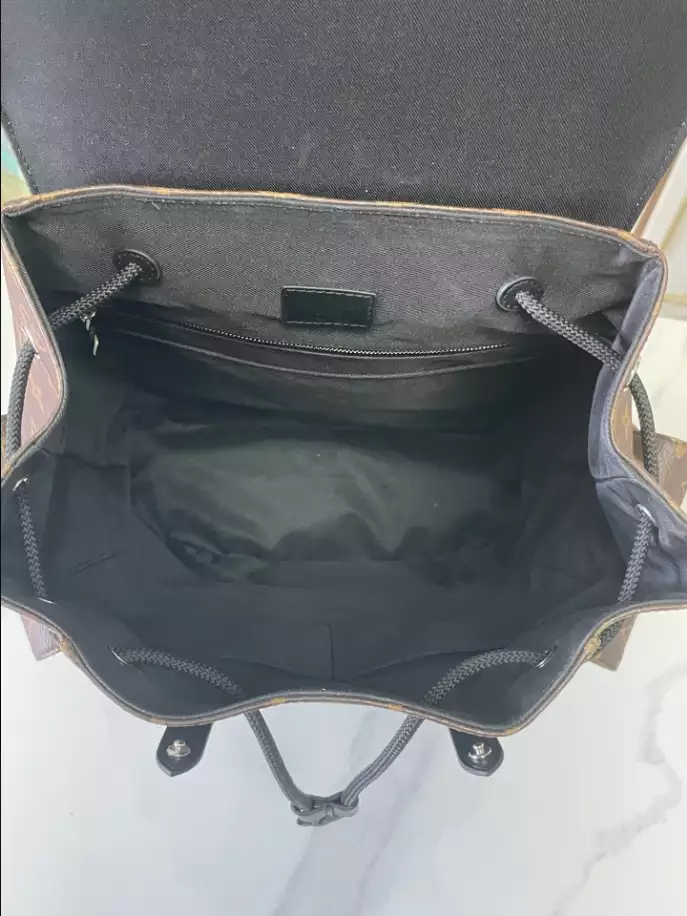 LOUIS VUITTON CHRISTOPHER PM MONOGRAM MACASSAR CANVAS - LBV390