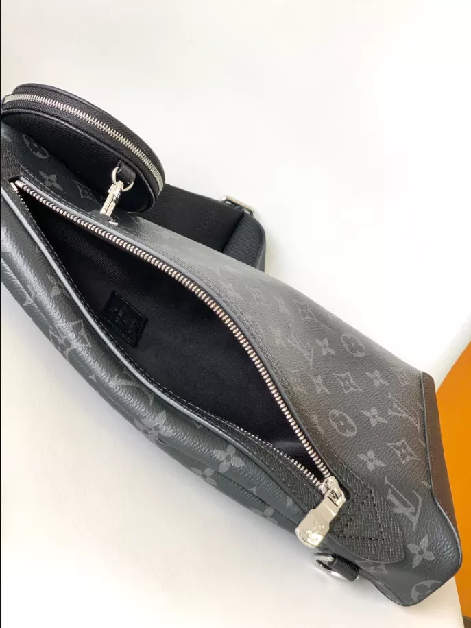 LOUIS VUITTON DUO SLINGBAG - LBV418