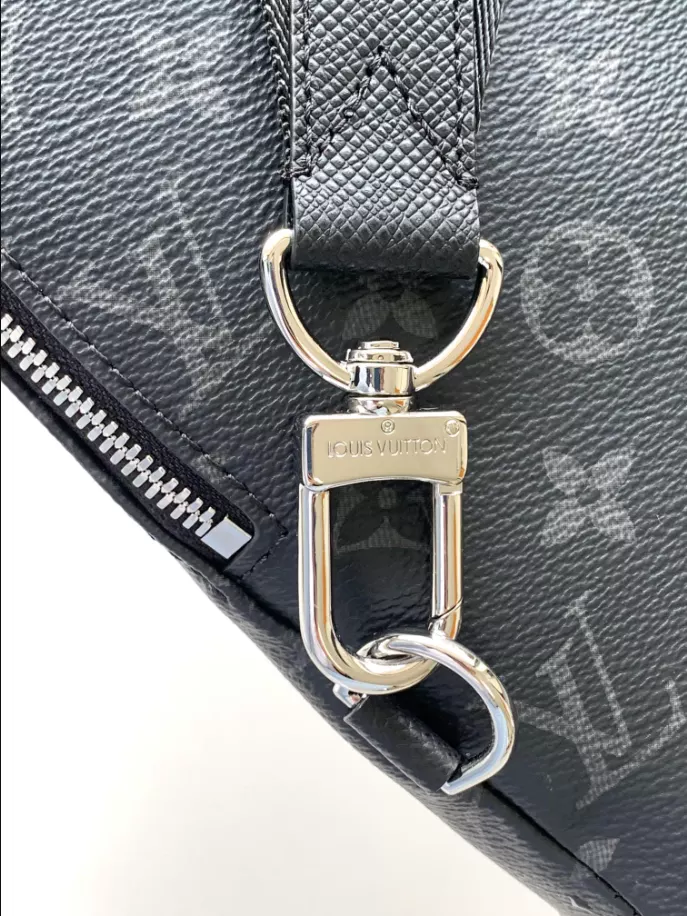 LOUIS VUITTON DUO SLINGBAG - LBV418