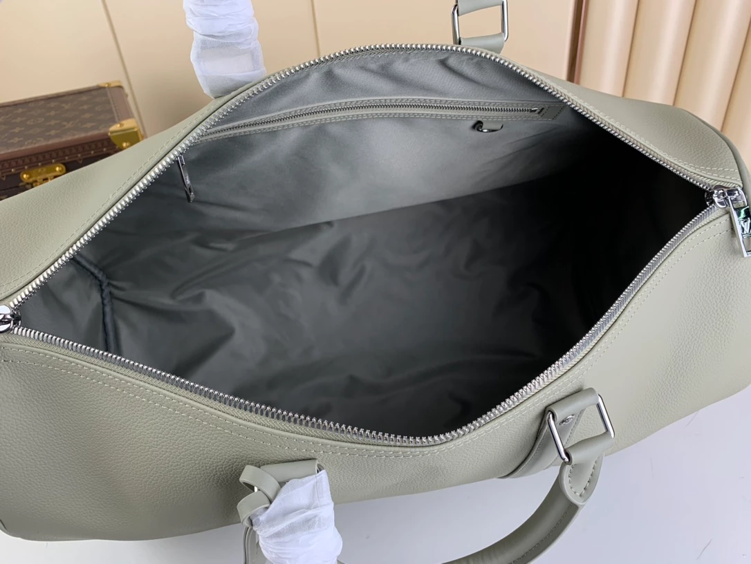 LOUIS VUITTON KEEPALL BANDOULIÈRE 50 IN GREY - LBV424