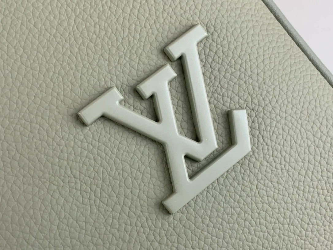 LOUIS VUITTON KEEPALL BANDOULIÈRE 50 IN GREY - LBV424