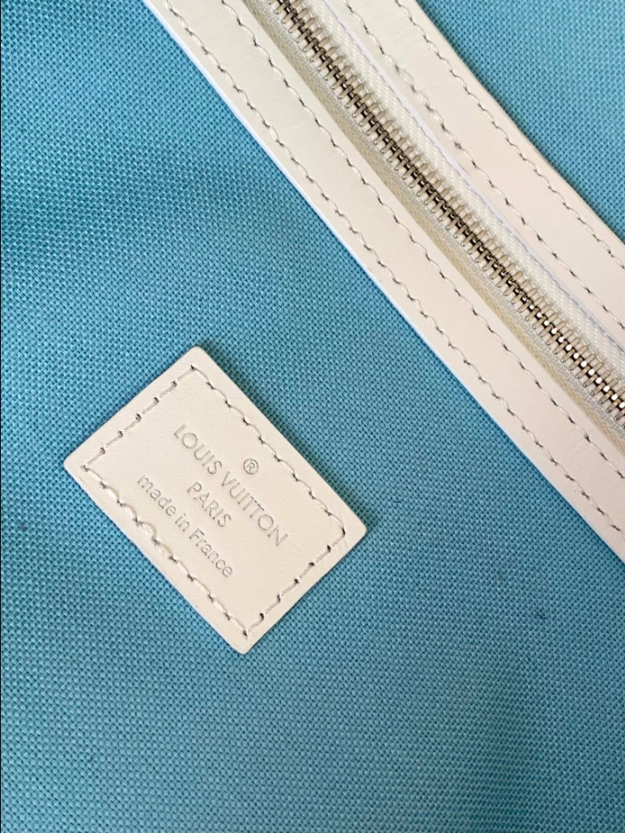 LOUIS VUITTON KEEPALL BANDOULIÈRE 50 - LBV423