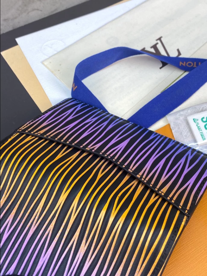 LOUIS VUITTON POCKET ORGANIZER - LBV398