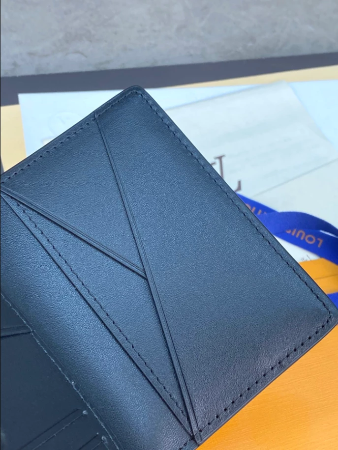 LOUIS VUITTON POCKET ORGANIZER - LBV398