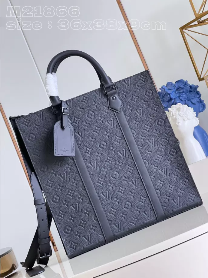 LOUIS VUITTON SAC PLAT NV - LBV407