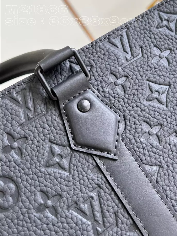 LOUIS VUITTON SAC PLAT NV - LBV407