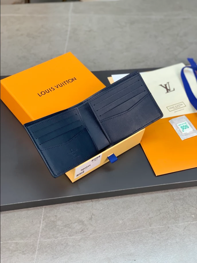 LOUIS VUITTON SLENDER WALLET DAMIER INFINI LEATHER - LBV404