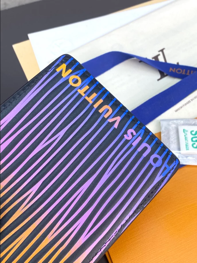 LOUIS VUITTON SLENDER WALLET - LBV399