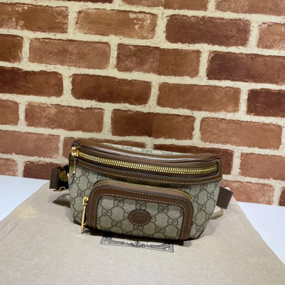 BELT BAG WITH INTERLOCKING G - GBC073