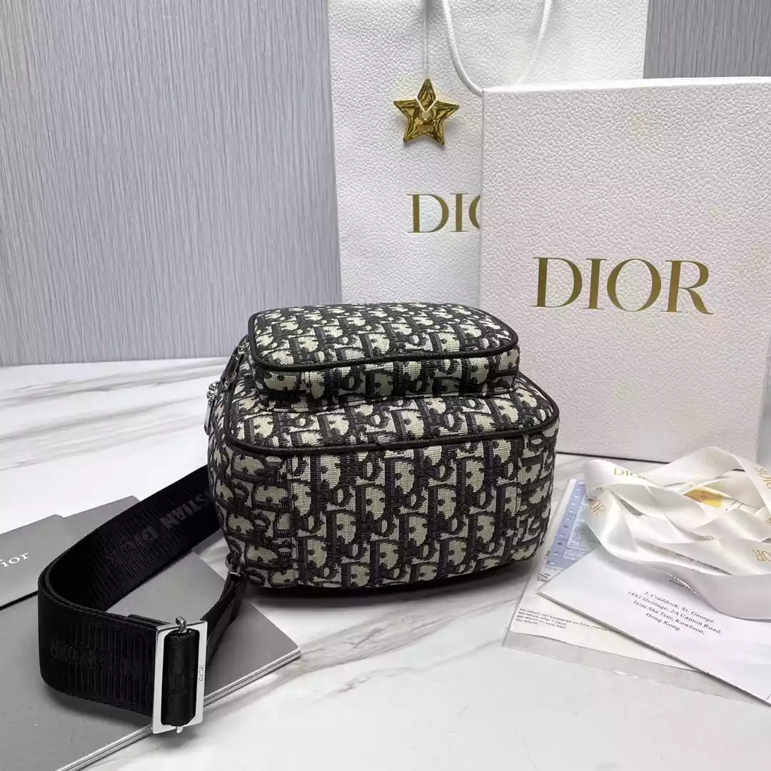 DIOR MINI RIDER SLING BAG - DR21