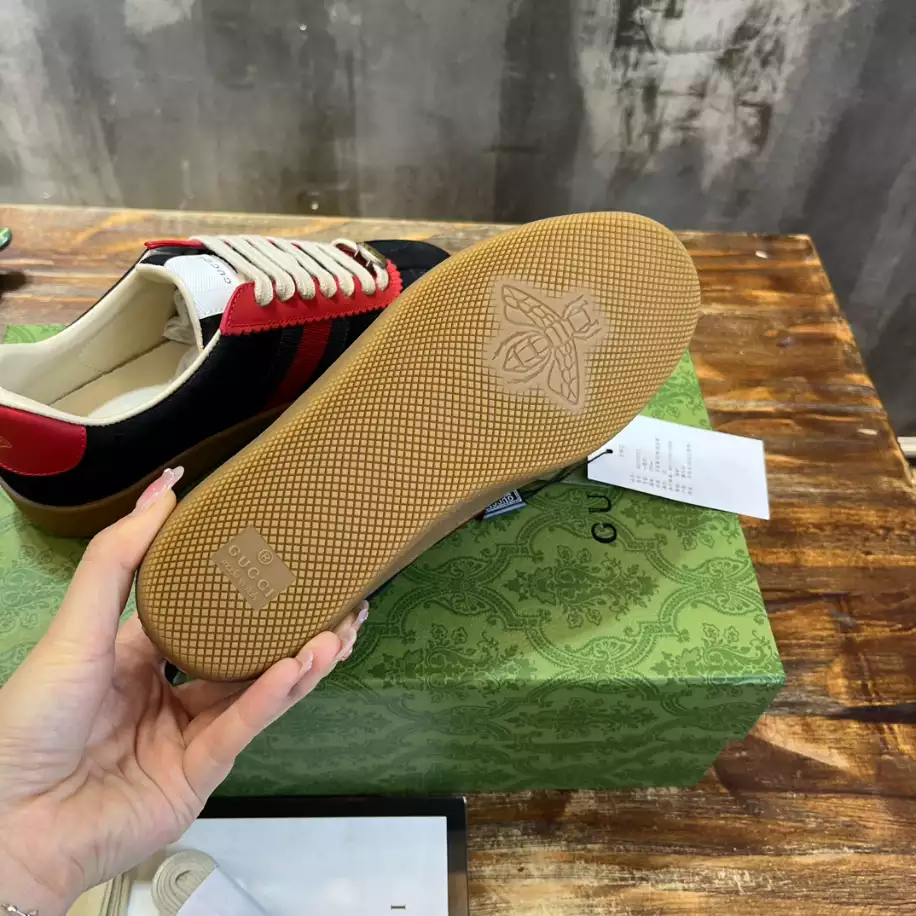 GUCCI G47 WITH WEB SNEAKER - GC187