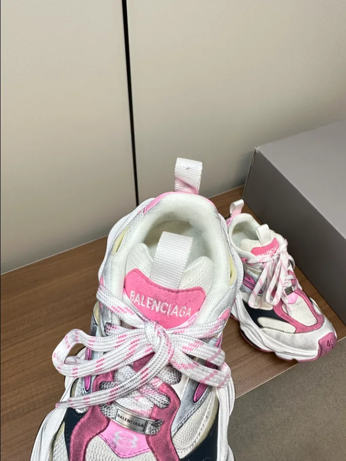 BALENCIAGA CARGO SNEAKER - BB239