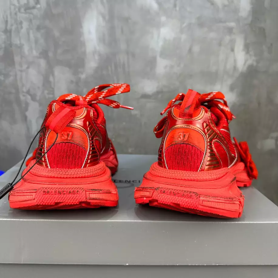 BALENCIAGA MEN'S 3XL TRAINERS - BB232