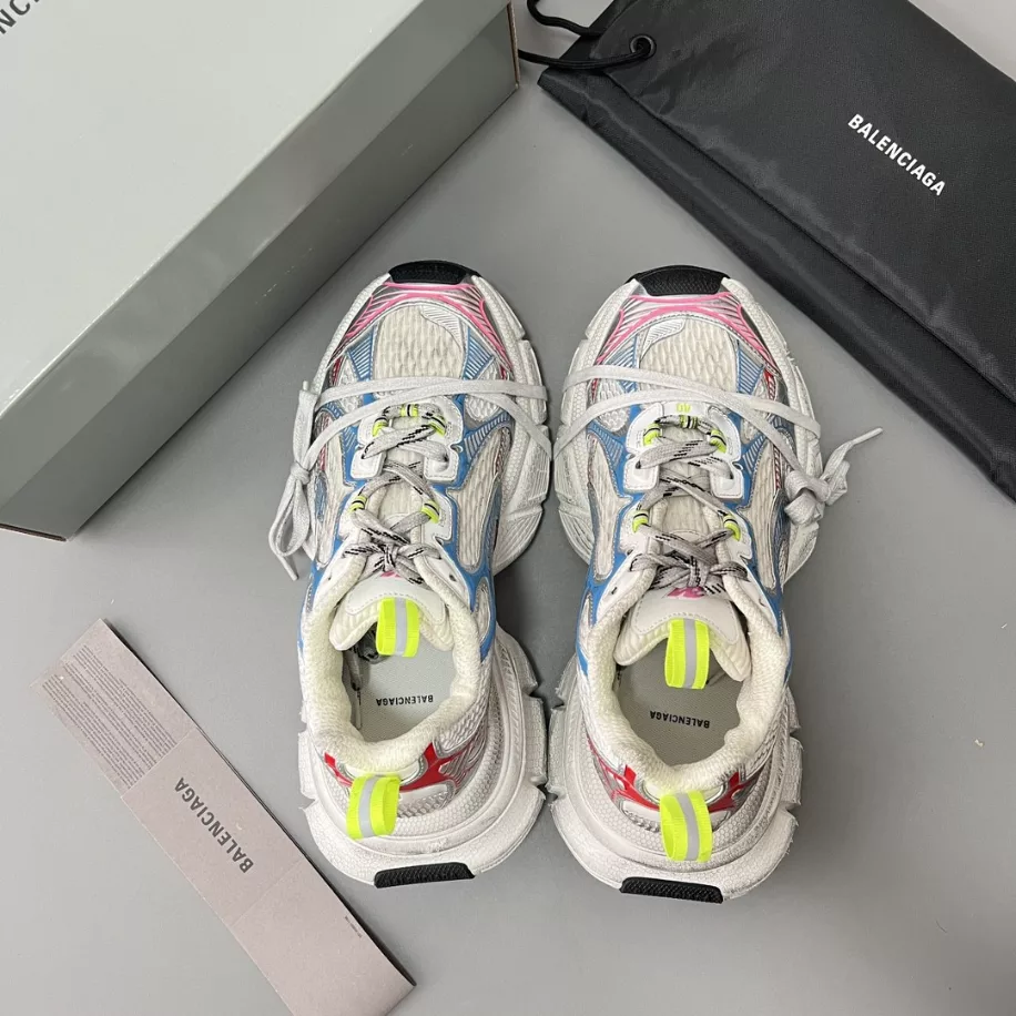 BALENCIAGA MEN'S 3XL TRAINERS - BB236
