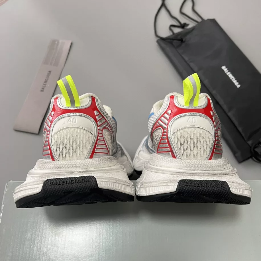 BALENCIAGA MEN'S 3XL TRAINERS - BB236