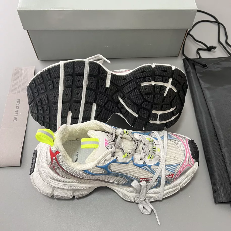 BALENCIAGA MEN'S 3XL TRAINERS - BB236