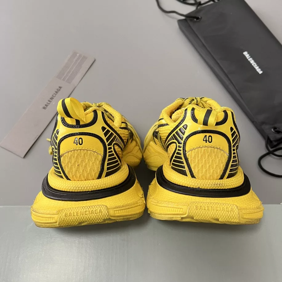 BALENCIAGA MEN'S 3XL TRAINERS - BB237