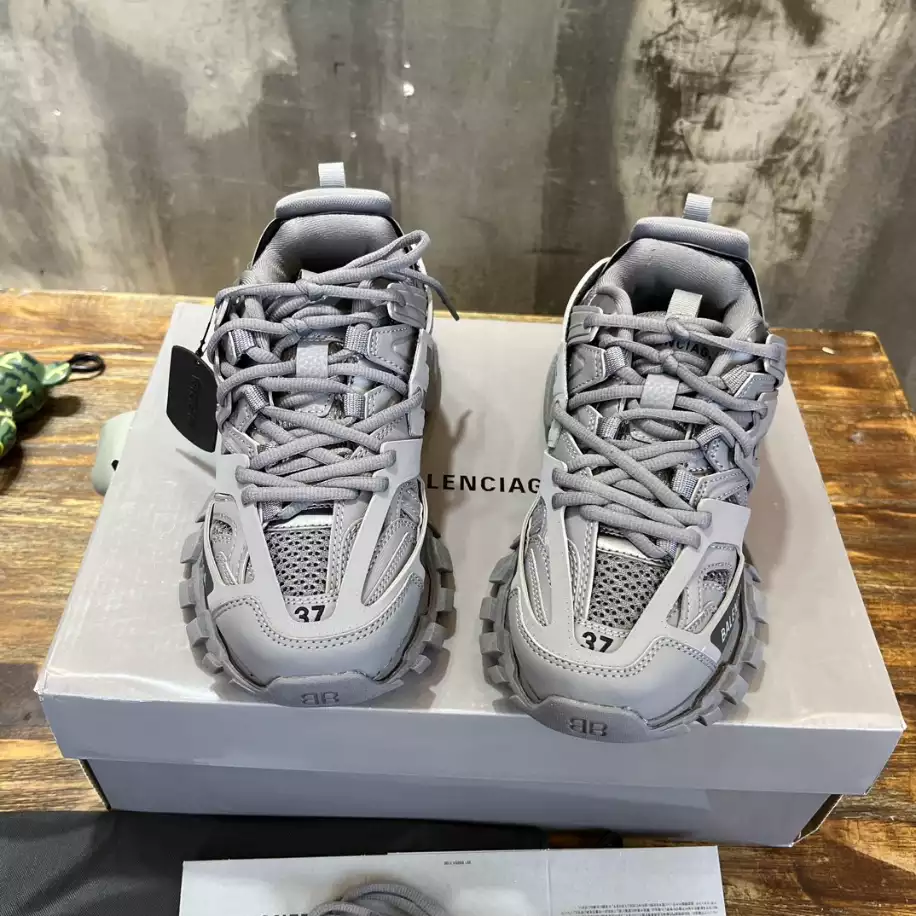BALENCIAGA TRACK SNEAKER - BB246