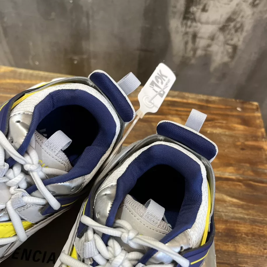 BALENCIAGA TRACK SNEAKER - BB250