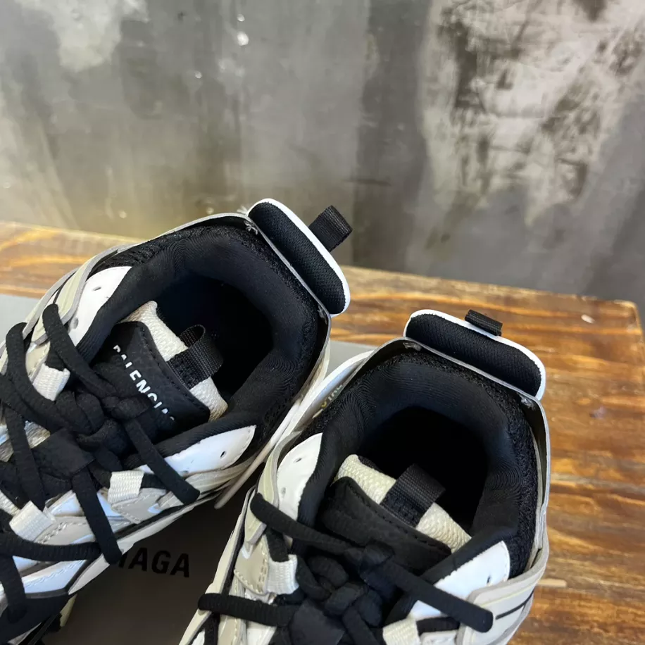 BALENCIAGA TRACK SNEAKER - BB254