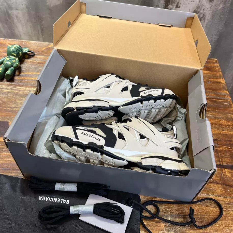 BALENCIAGA TRACK SNEAKER - BB254