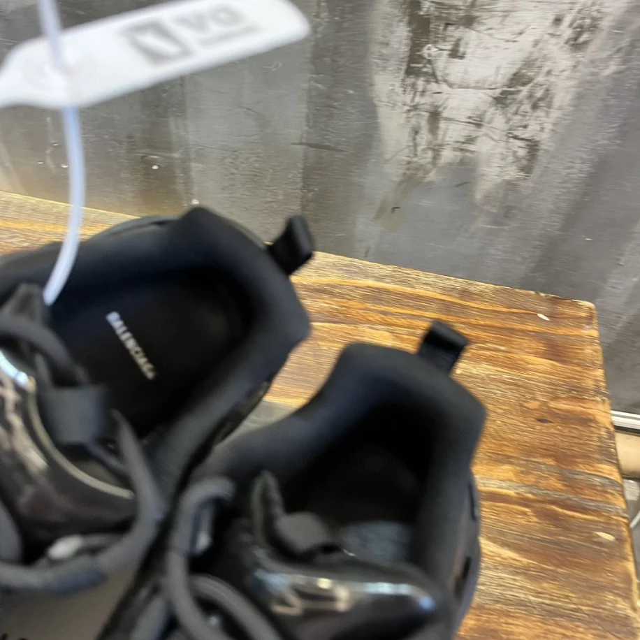 BALENCIAGA TRIPLE S SNEAKER - BB259