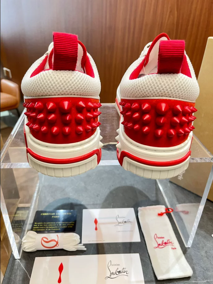 CHRISTIAN LOUBOUTIN ASTROLOUBI SNEAKER - CL172