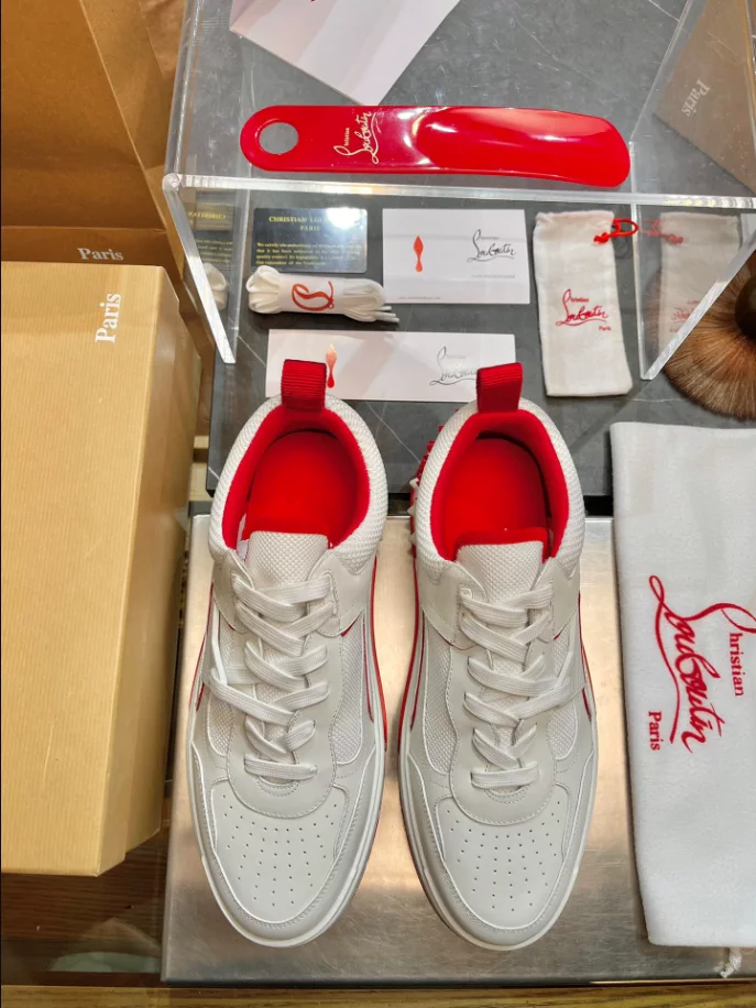 CHRISTIAN LOUBOUTIN ASTROLOUBI SNEAKER - CL172